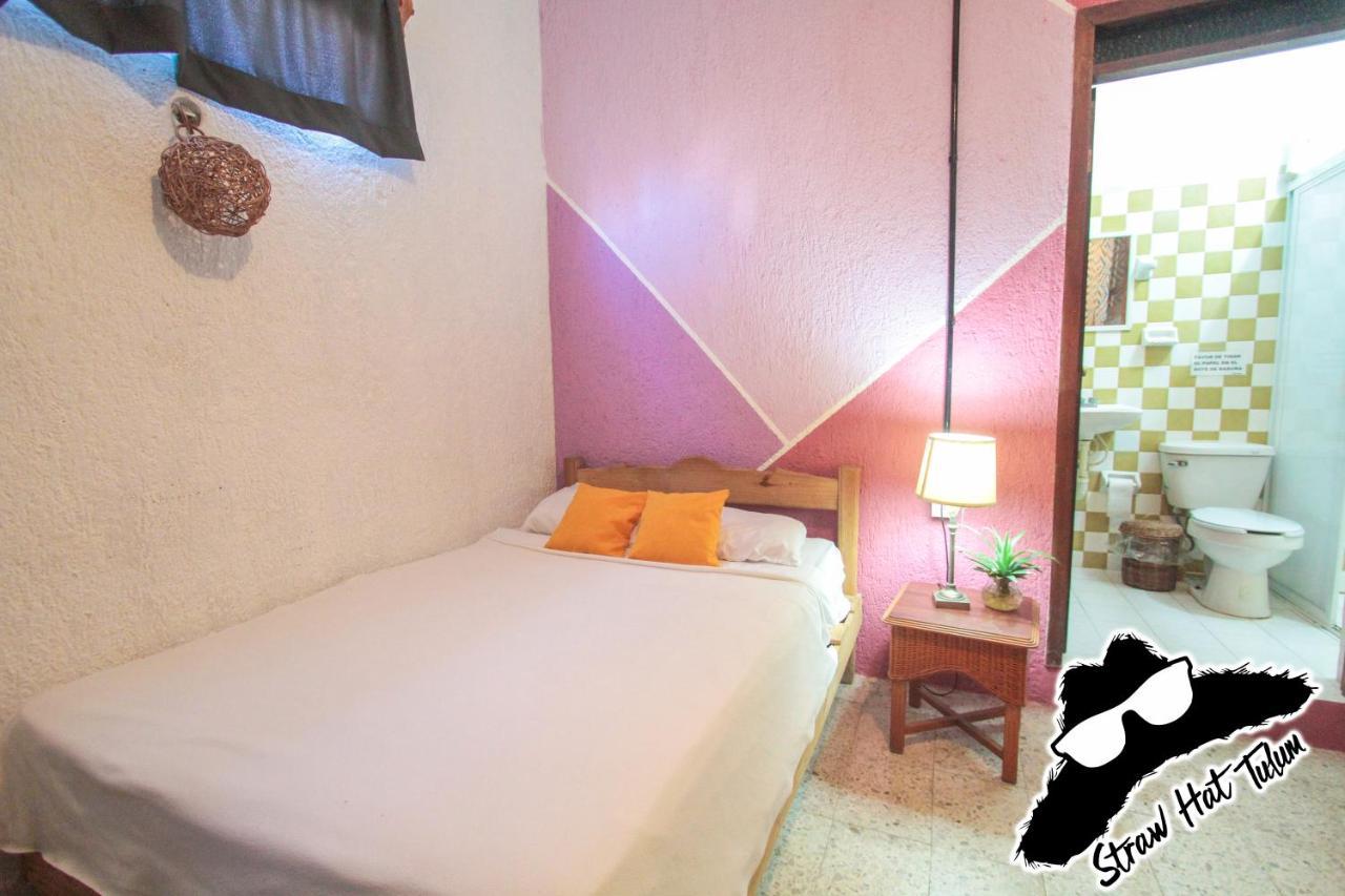 Straw Hat Hostel & Rooftop Bar Tulum Exterior foto